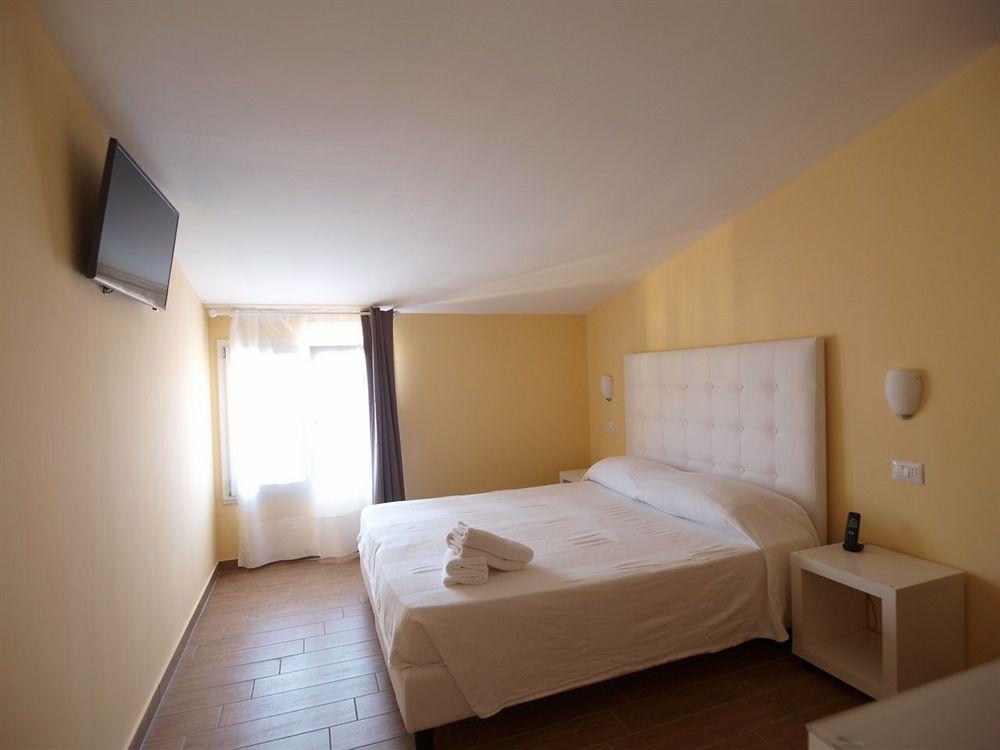 Via Mameli 5 Hotel San Remo Buitenkant foto